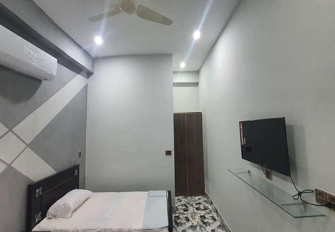 Al Qadir Residence 木尔坦 外观 照片